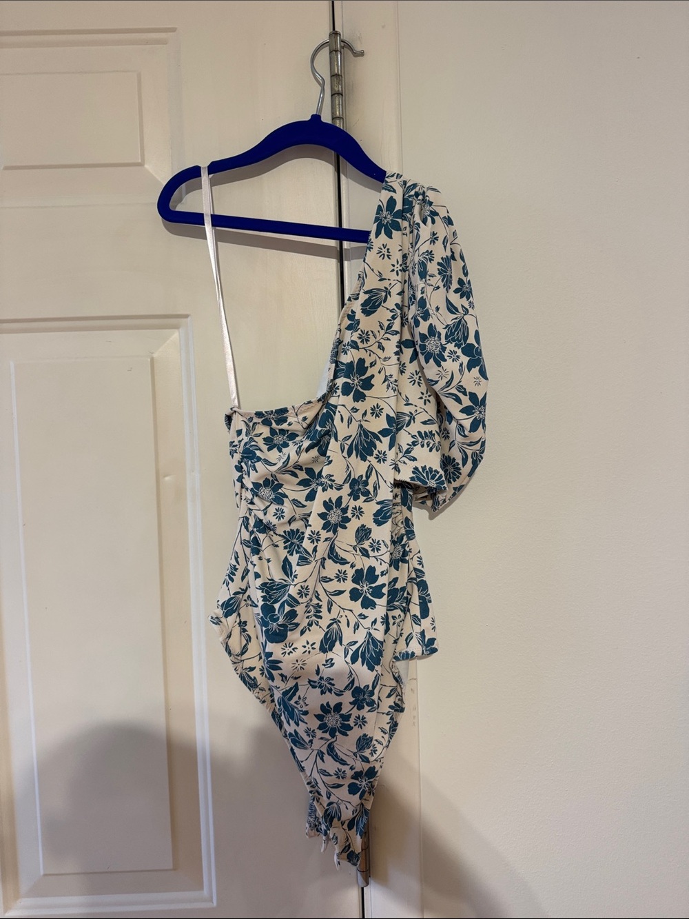 Puffed Sleeve Floral Bodysuit